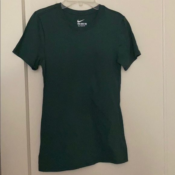 NWOT Nike green athletic cut tee size: XS - Picture 2 of 8